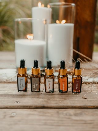 Nemusí pršet, stačí když kape. No opravdu. Stačí pár kapek oleje a váš domov se promění v oázu pohody. Dva dny neumyté...